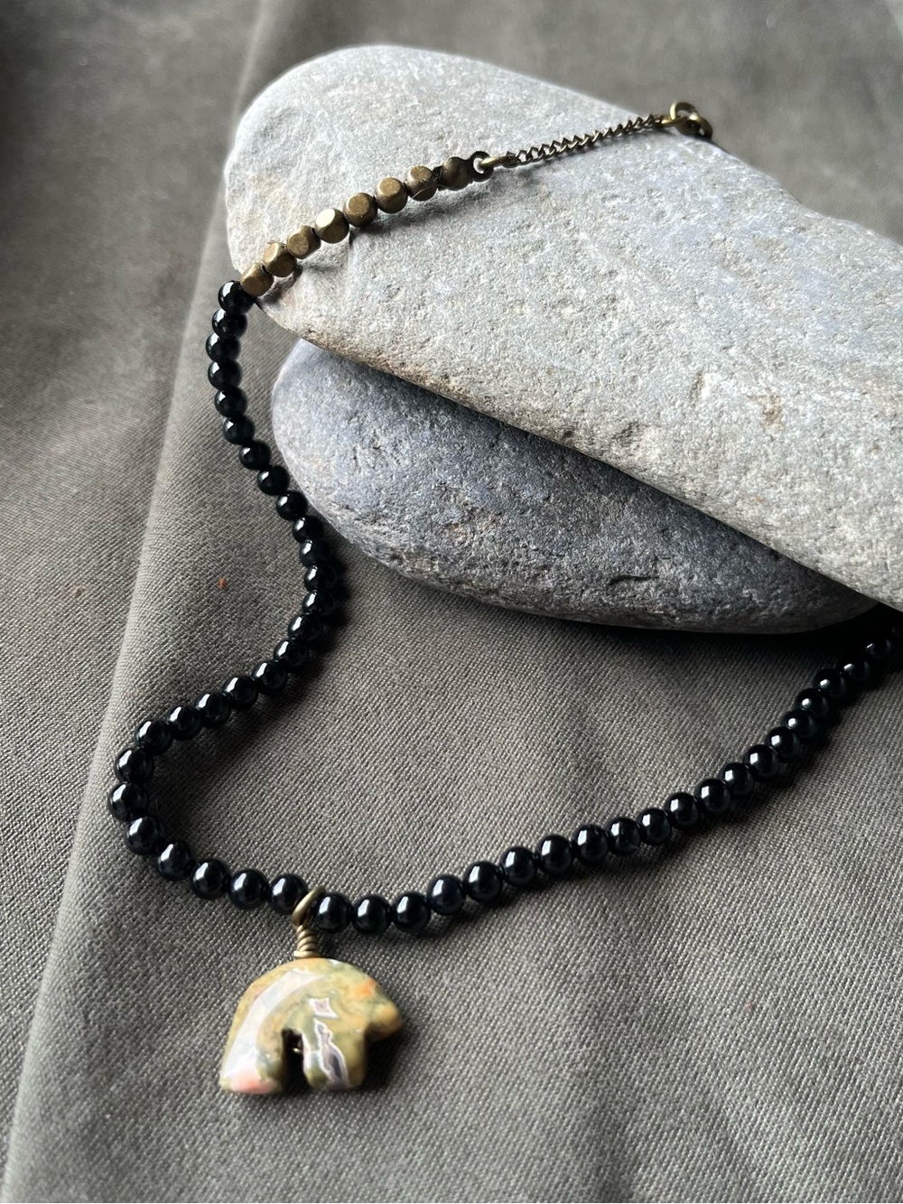Black agate Beaded choker Necklace with Multicolor Stone Bear Pendant